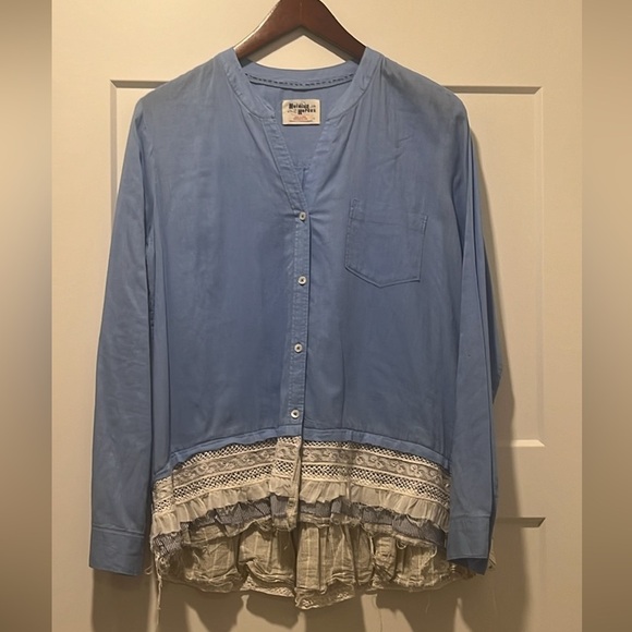 HOLDING HORSES Tops - Women’s Holding Horses Top
